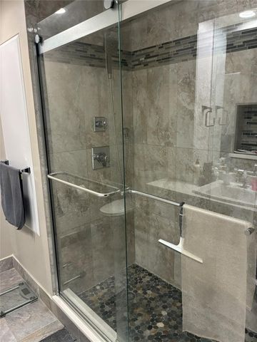 1552 Barcelona Way 6-19, Weston, FL 33327