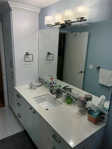 1552 Barcelona Way 6-19, Weston, FL 33327