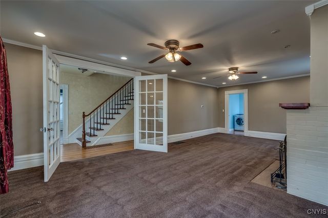 25 Garden Road, Philadelphia, NY 13673