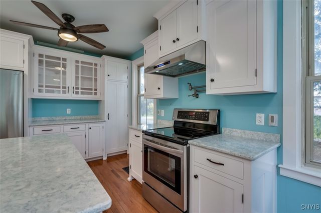 25 Garden Road, Philadelphia, NY 13673