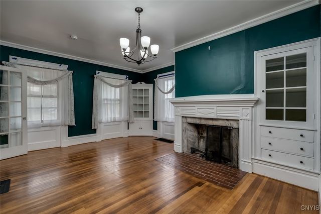 25 Garden Road, Philadelphia, NY 13673