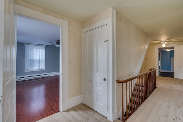 25 Garden Road, Philadelphia, NY 13673