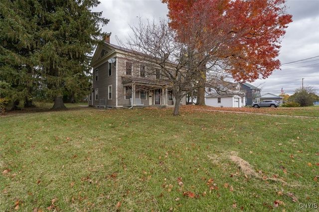 25 Garden Road, Philadelphia, NY 13673