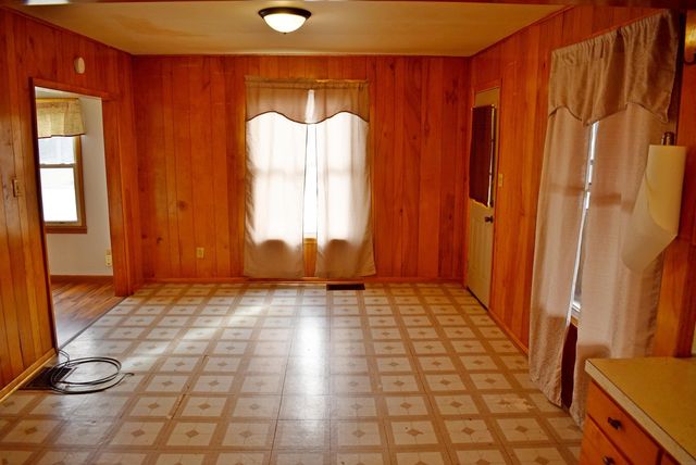 233 Vine Street, Osage, IA 50461