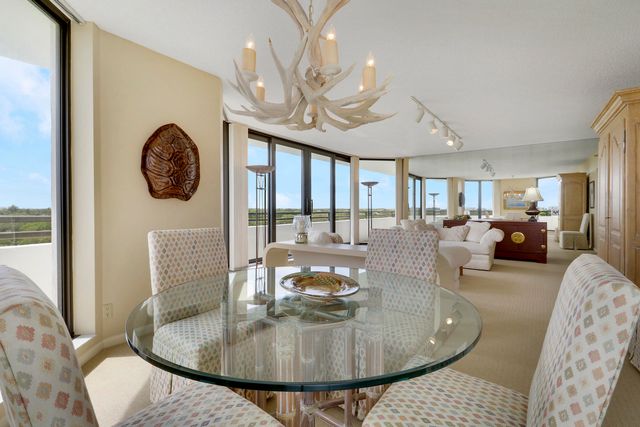 3322 Casseekey Island Road 604, Jupiter, FL 33477