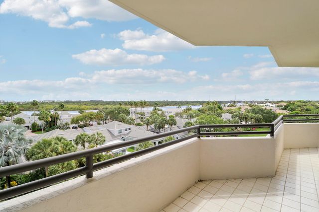 3322 Casseekey Island Road 604, Jupiter, FL 33477