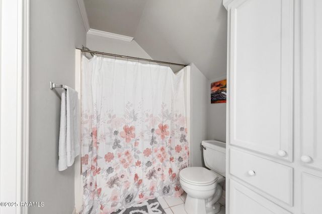 202 Kincaid Court, Lafayette, LA 70508