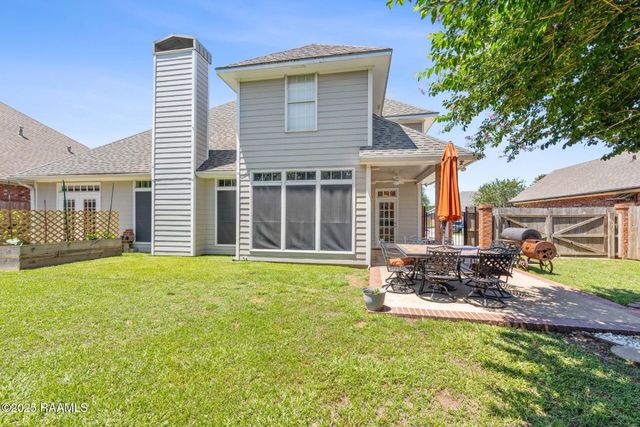 202 Kincaid Court, Lafayette, LA 70508