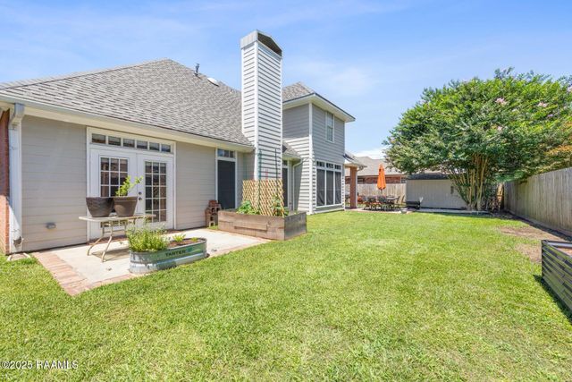 202 Kincaid Court, Lafayette, LA 70508