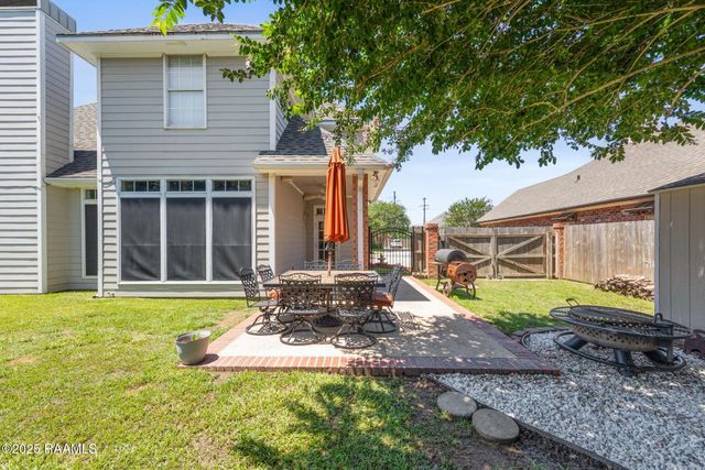 202 Kincaid Court, Lafayette, LA 70508