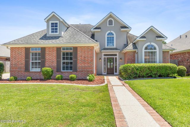 202 Kincaid Court, Lafayette, LA 70508