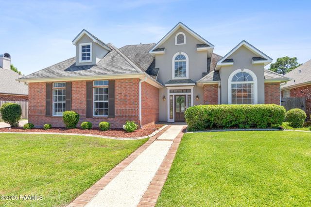 202 Kincaid Court, Lafayette, LA 70508