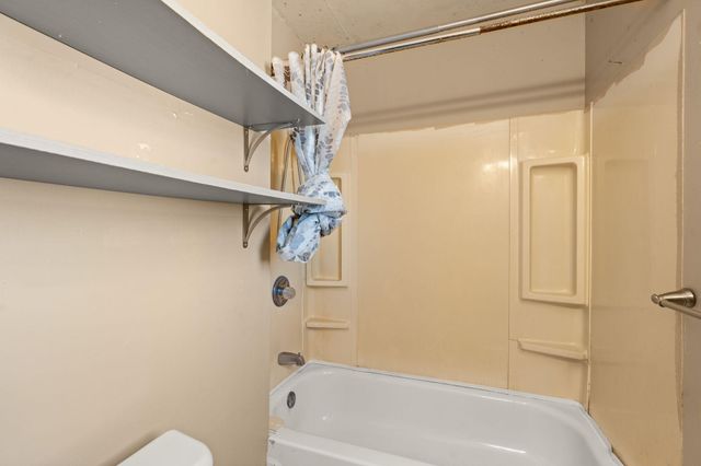 408 Pennsylvania Street NE, Albuquerque, NM 87108