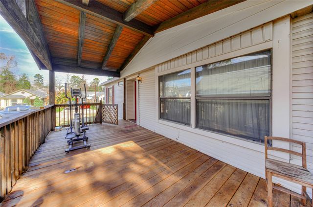 16907 W Ivanhoe, Montgomery, TX 77316