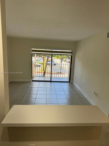 15600 SW 80th St L-209, Miami, FL 33193