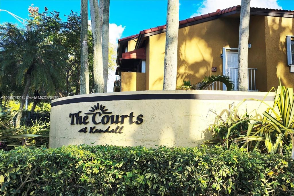 15600 SW 80th St L-209, Miami, FL 33193