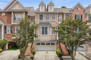 1041 Emory Parc Place, Decatur, GA 30033