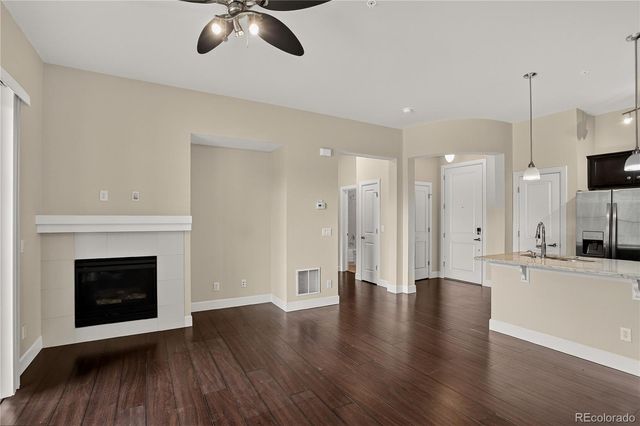 303 Inverness Way 201, Englewood, CO 80112