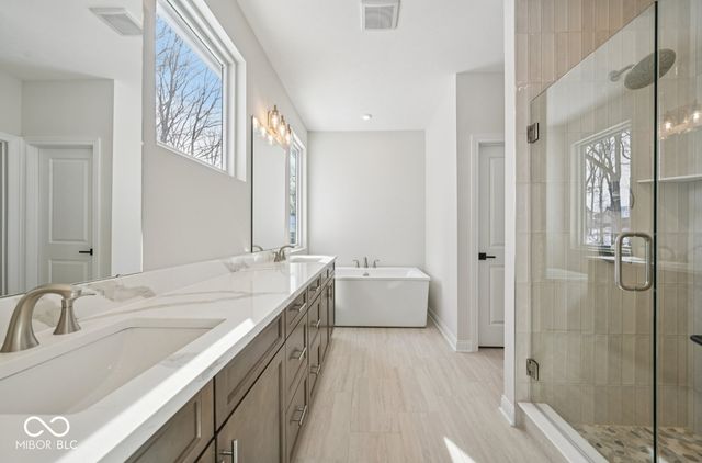 21015 Thornborough Drive, Westfield, IN 46074