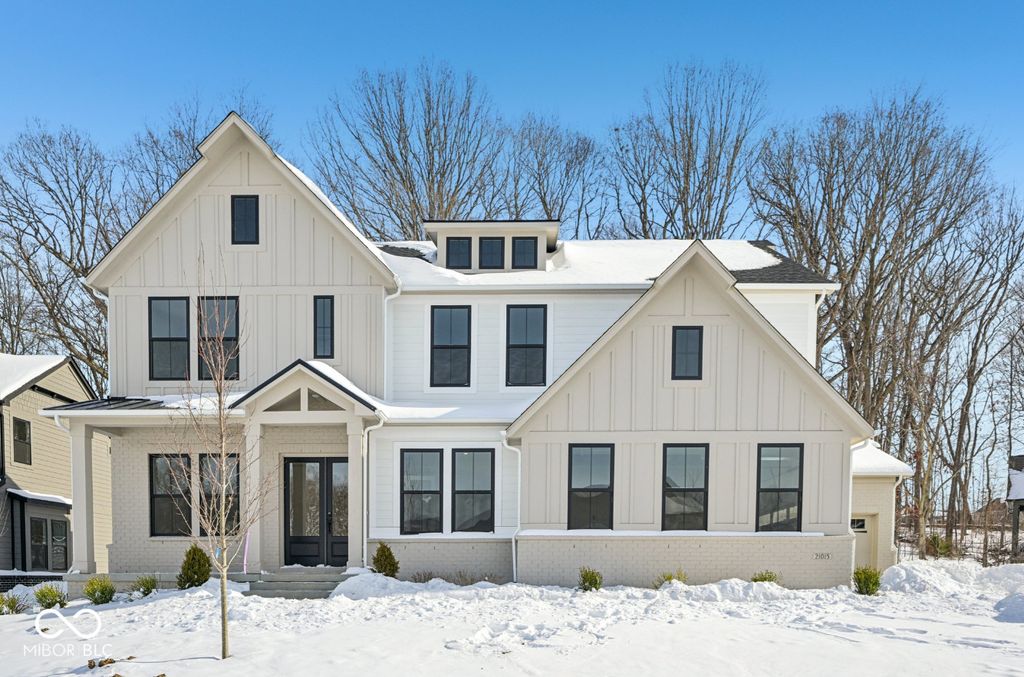 21015 Thornborough Drive, Westfield, IN 46074
