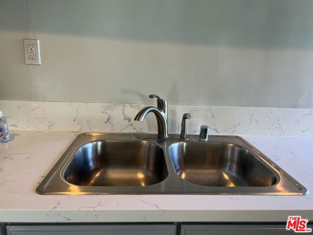 1112 Ocean Park Boulevard F, Santa Monica, CA 90405