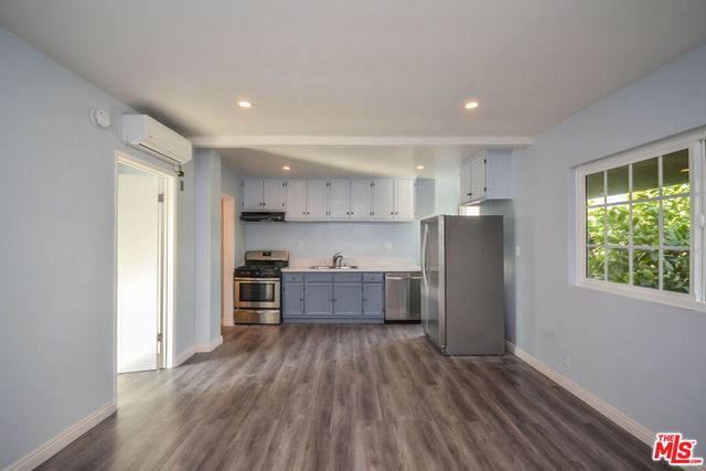 1112 Ocean Park Boulevard F, Santa Monica, CA 90405