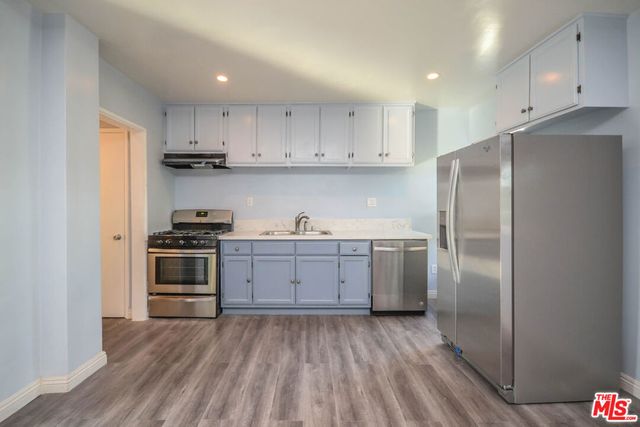 1112 Ocean Park Boulevard F, Santa Monica, CA 90405