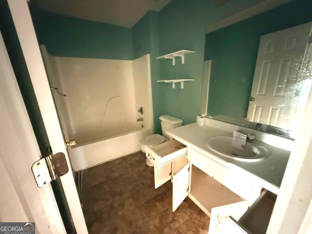610 Autumn Leaf Circle, Mcdonough, GA 30253