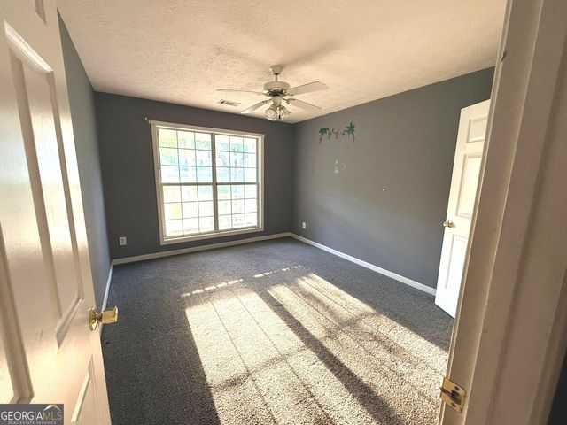 610 Autumn Leaf Circle, Mcdonough, GA 30253