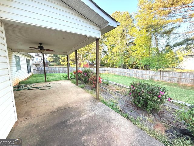 610 Autumn Leaf Circle, Mcdonough, GA 30253