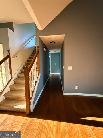 610 Autumn Leaf Circle, Mcdonough, GA 30253