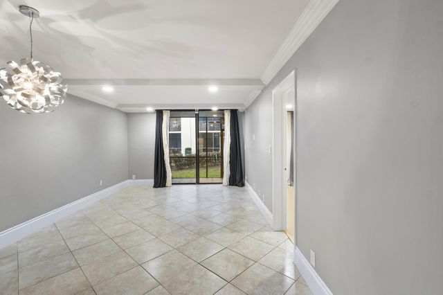 1250 S Military Trail 1616, Deerfield Beach, FL 33442