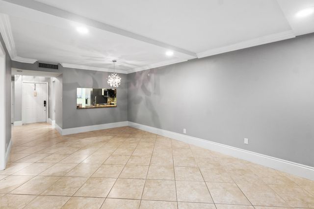 1250 S Military Trail 1616, Deerfield Beach, FL 33442