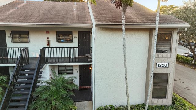 1250 S Military Trail 1616, Deerfield Beach, FL 33442