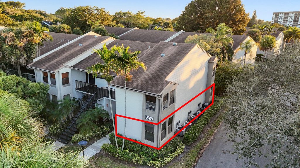 1250 S Military Trail 1616, Deerfield Beach, FL 33442