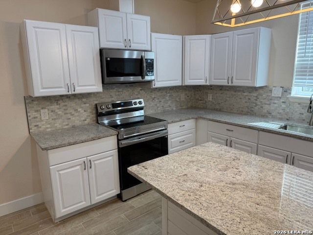 1475 Bonnyview, Canyon Lake, TX 78133