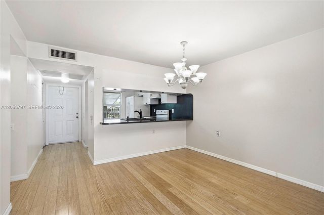 1105 Bahama Bnd F2, Coconut Creek, FL 33066