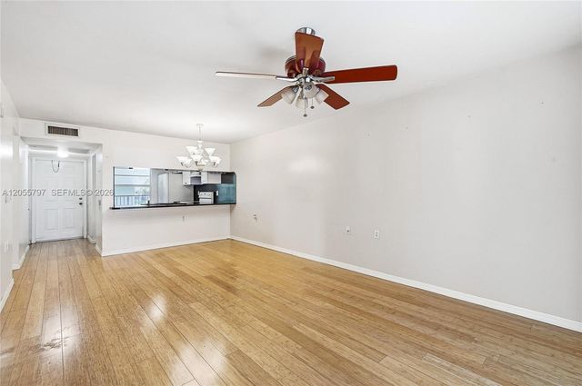 1105 Bahama Bnd F2, Coconut Creek, FL 33066