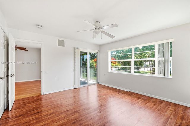 1105 Bahama Bnd F2, Coconut Creek, FL 33066
