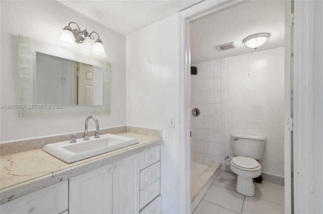 1105 Bahama Bnd F2, Coconut Creek, FL 33066