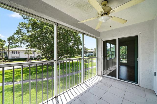 1105 Bahama Bnd F2, Coconut Creek, FL 33066