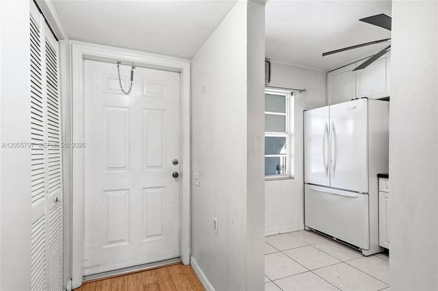 1105 Bahama Bnd F2, Coconut Creek, FL 33066