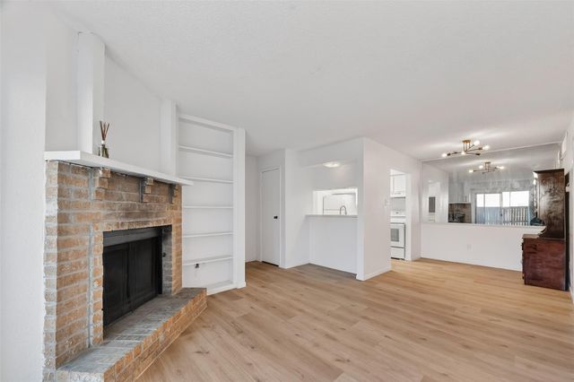 1500 Bay Area Boulevard 118, Houston, TX 77058