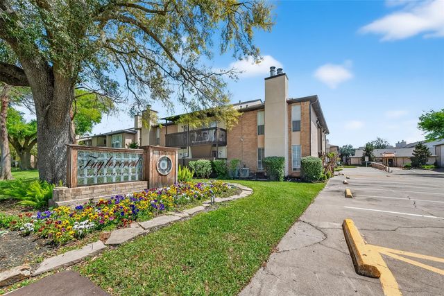 1500 Bay Area Boulevard 118, Houston, TX 77058