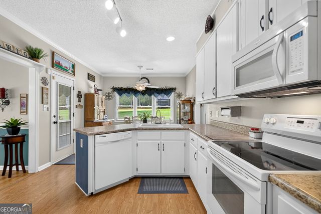 125 Sheldon Way, Fayetteville, GA 30215
