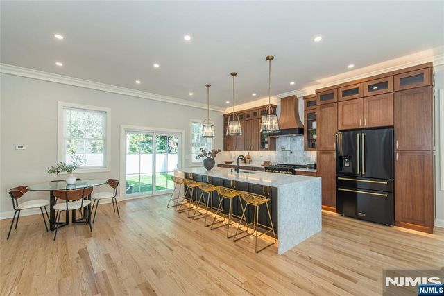 90 Grant Avenue, Nutley, NJ 07110