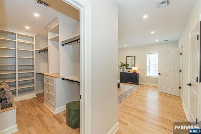 90 Grant Avenue, Nutley, NJ 07110