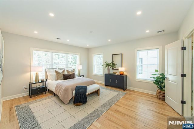 90 Grant Avenue, Nutley, NJ 07110