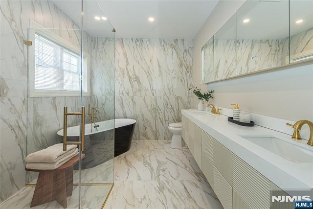 90 Grant Avenue, Nutley, NJ 07110