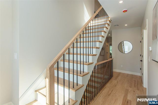 90 Grant Avenue, Nutley, NJ 07110